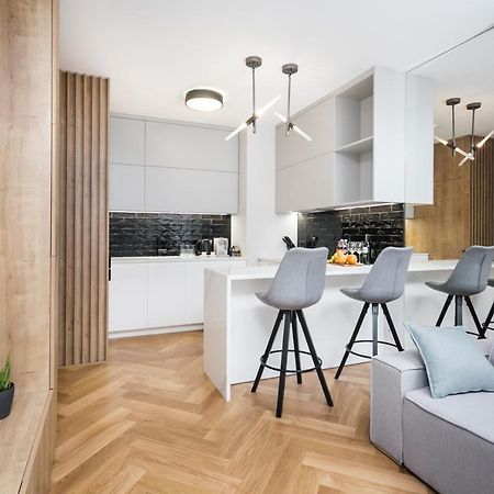 Luxury Apartments Mennica Residence - Golden Apartments - City Center Varsovia Exterior foto