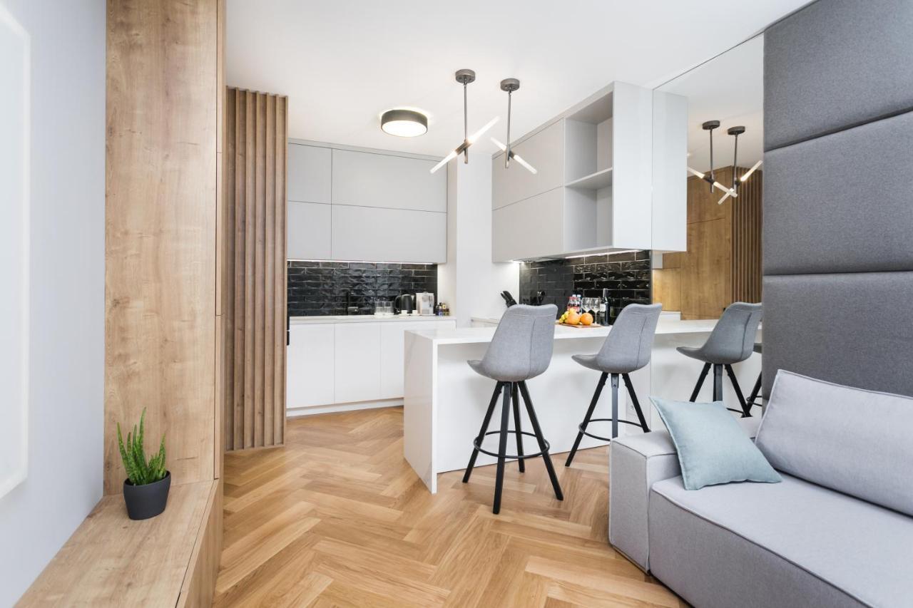 Luxury Apartments Mennica Residence - Golden Apartments - City Center Varsovia Exterior foto