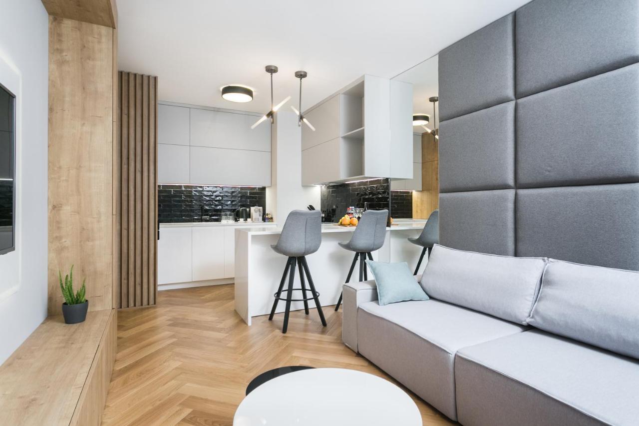 Luxury Apartments Mennica Residence - Golden Apartments - City Center Varsovia Exterior foto