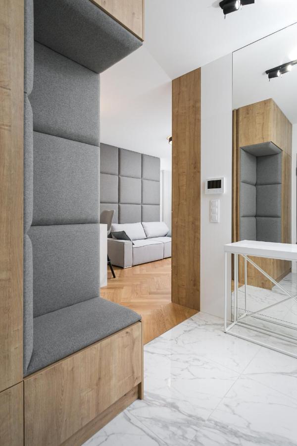 Luxury Apartments Mennica Residence - Golden Apartments - City Center Varsovia Exterior foto