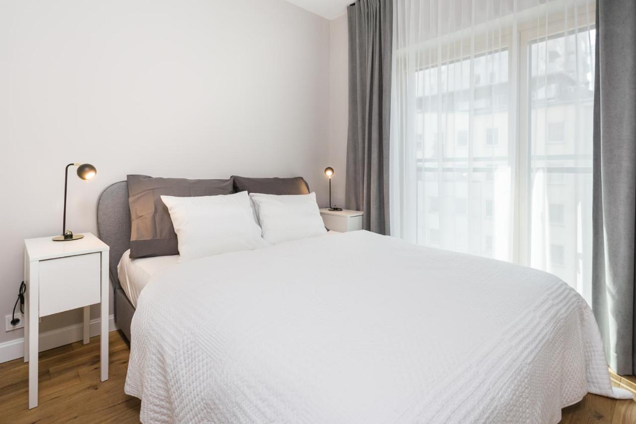 Luxury Apartments Mennica Residence - Golden Apartments - City Center Varsovia Exterior foto